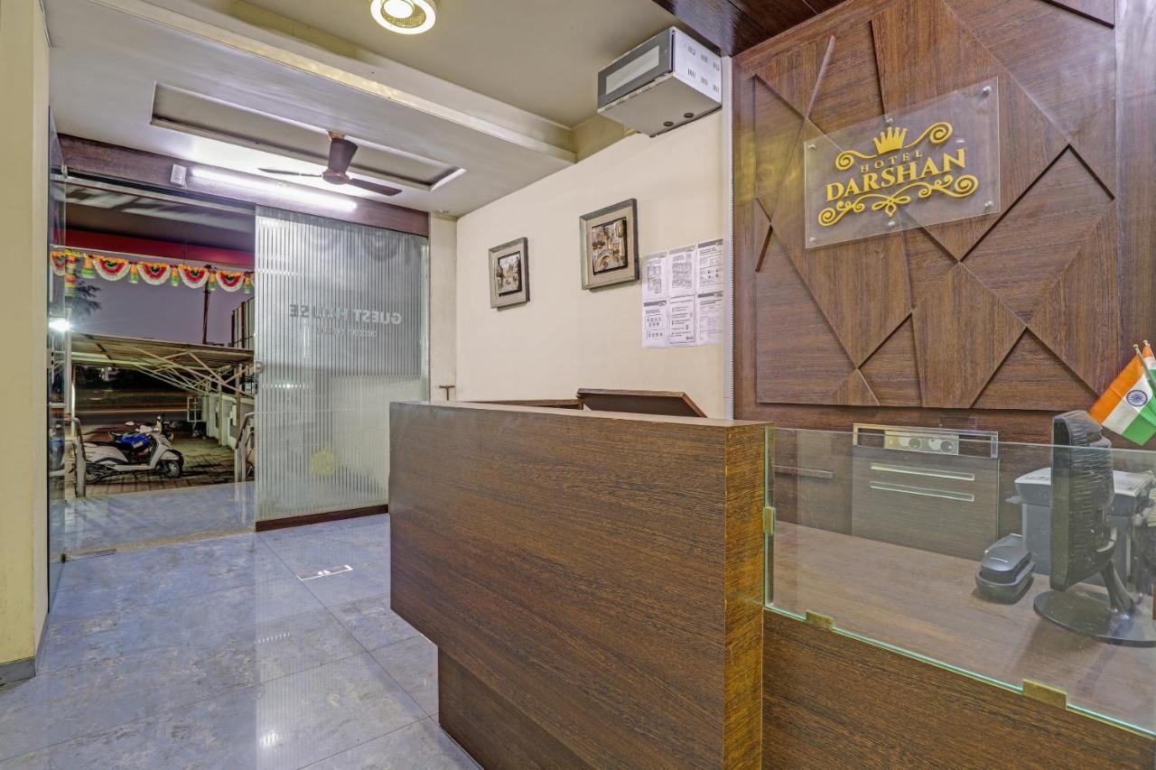 Oyo 82461 Hotel Darshan Banquet And Rooms Surat Esterno foto